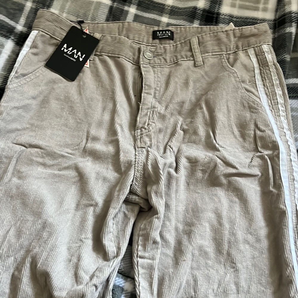 Boho Men corduroys pants new never won size 36